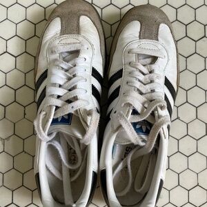 Adidas Samba size W7.5